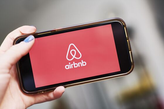 Airbnb Is Cutting 25% of Staff Amid Global Travel Slump