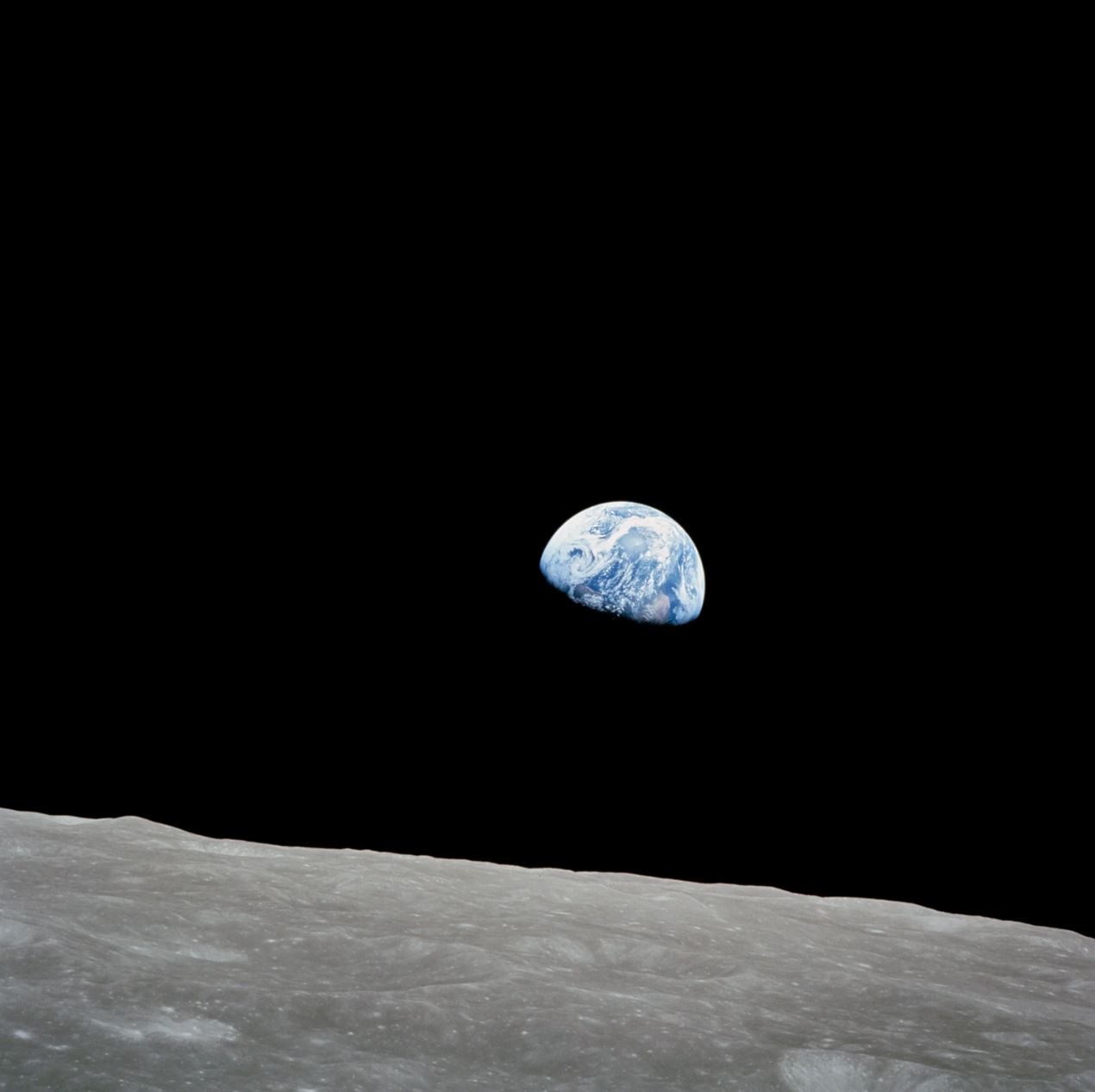地球の出」撮影のアンダース氏が死去、アポロ８号搭乗－90歳 - Bloomberg