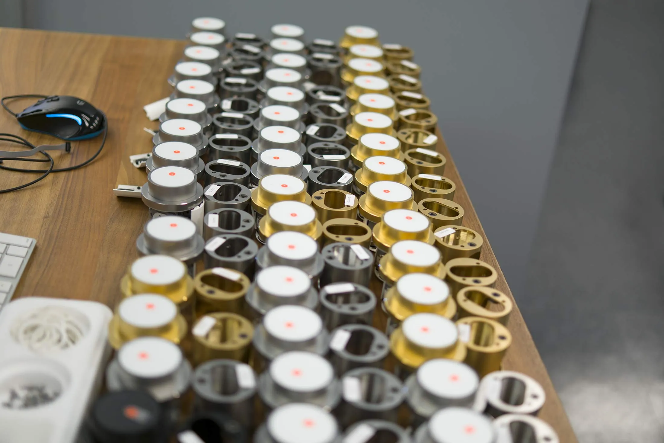 元アップルのエンジニアが作ったデジタル式ドアロック－価格700ドル - Bloomberg