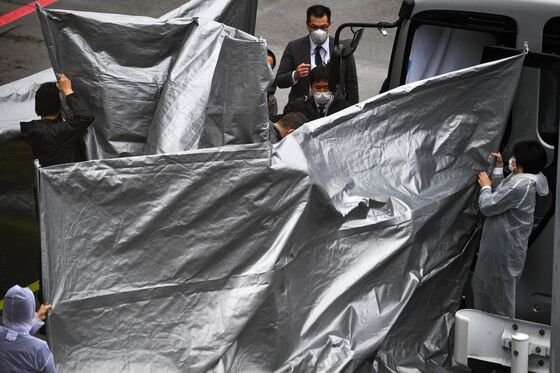 Japan Scores Rare Win With Extradition of Ghosn Accomplices