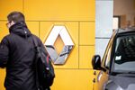 The Renault SA logo.