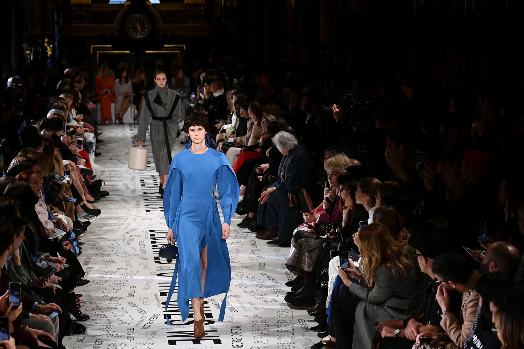 Christian Dior among winning European glamour stocks