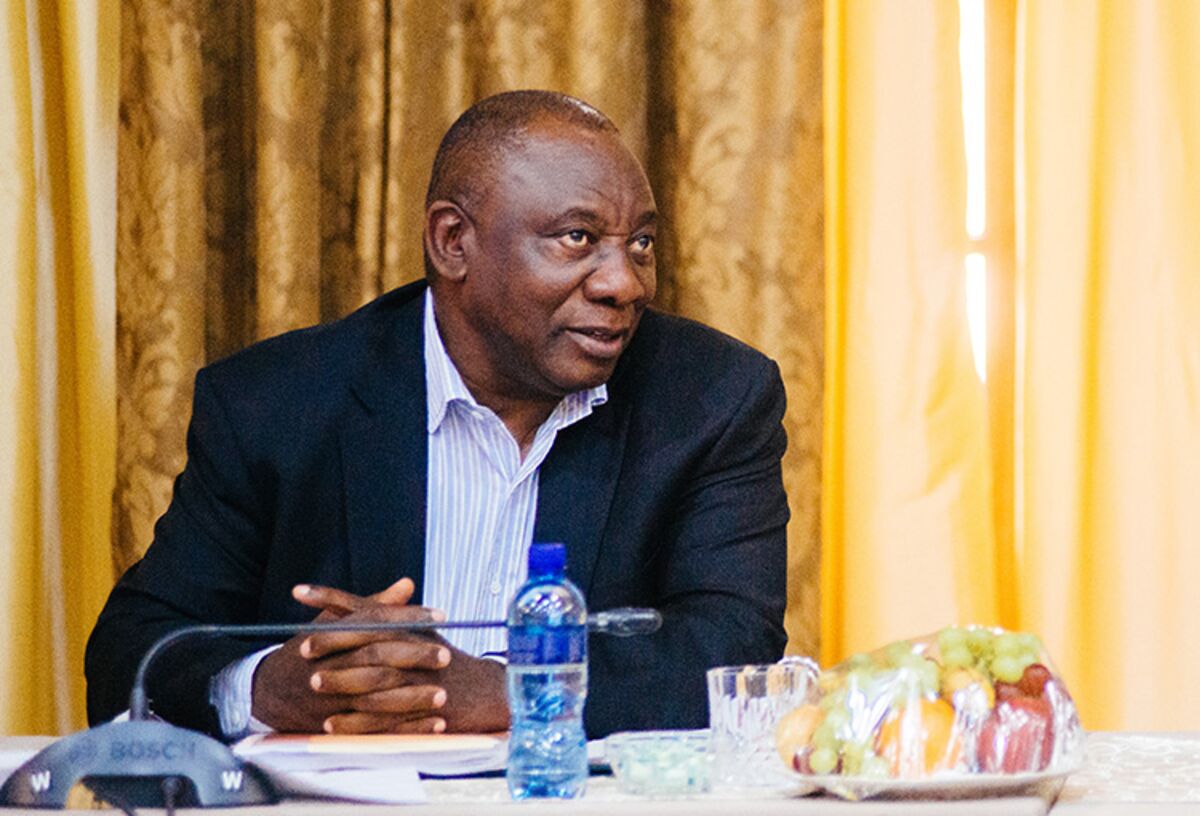 South Africa’s Deputy President Says New Plan Needed for Economy