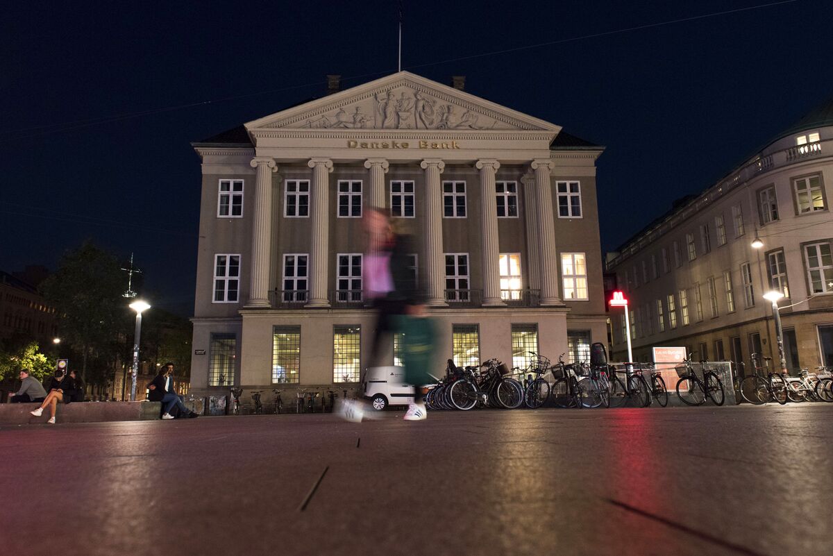Danske Bank Raises Profit Guidance After Cost Cuts and Lower Writedowns