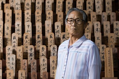 A-Bomb Victims in Korea's Hiroshima Seek Amends for Double Wrong
