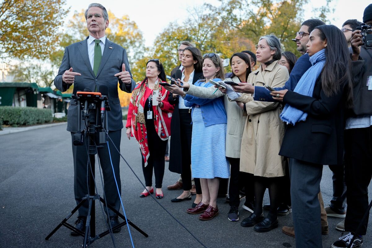 assets.bwbx.io image