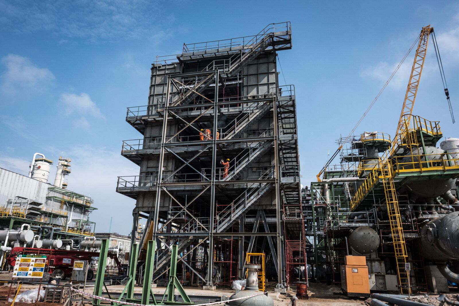 The $15 Billion Oil Bet For Africa's Richest Man