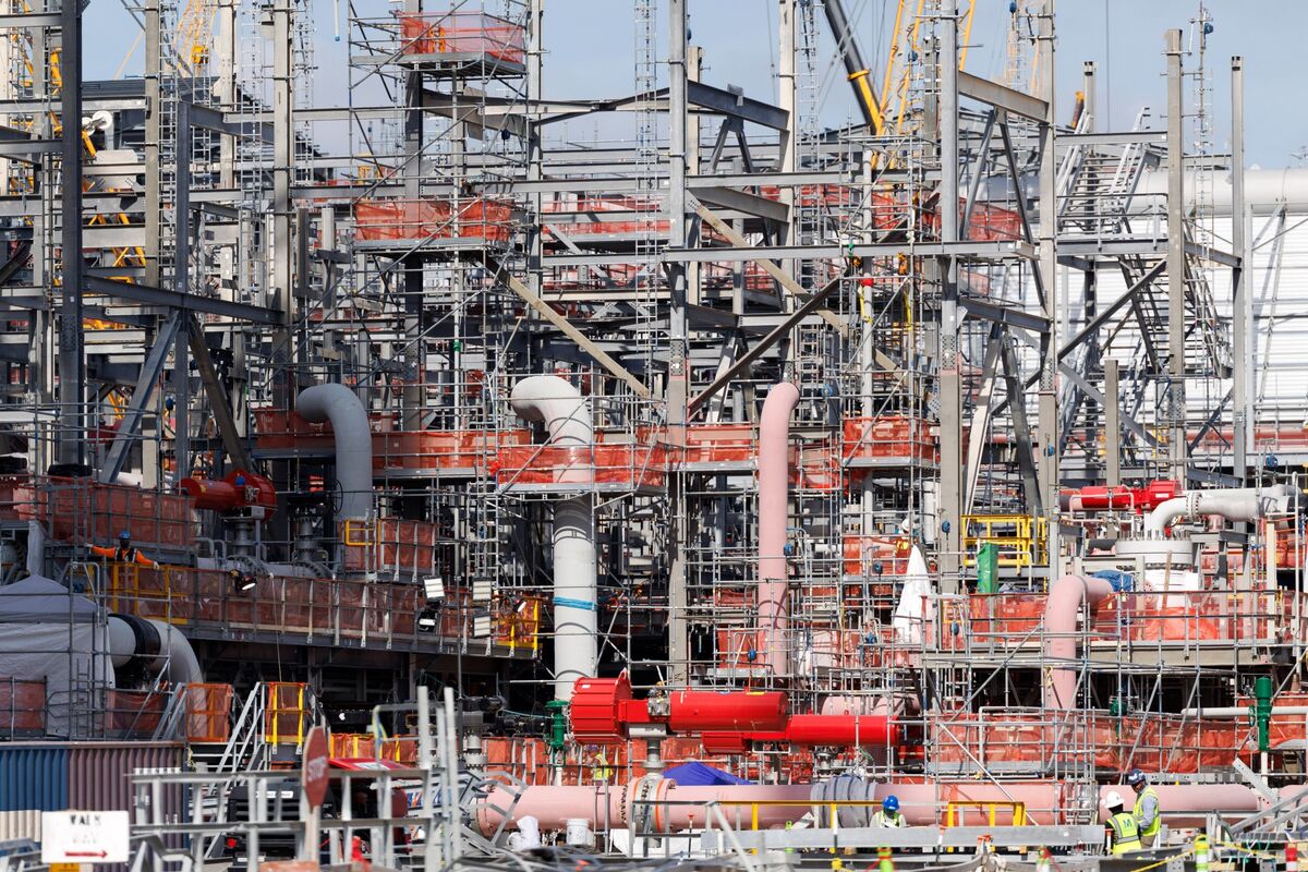 Another Shock Is Coming for LNG Players