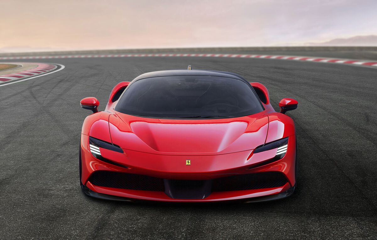 Ferrari's Hybrid Supercar Comes With a Combined 1,000 Horsepower - Bloomberg