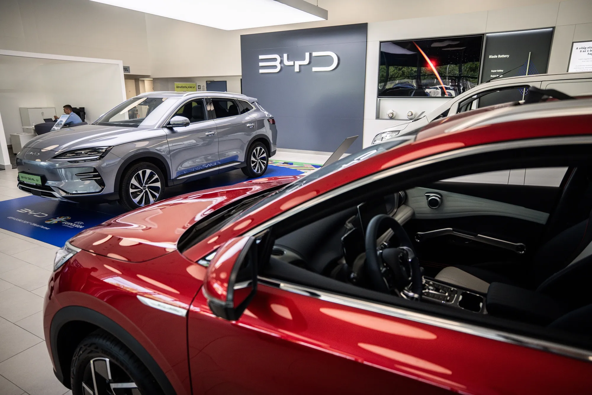 BYDのブダペスト・ショールーム