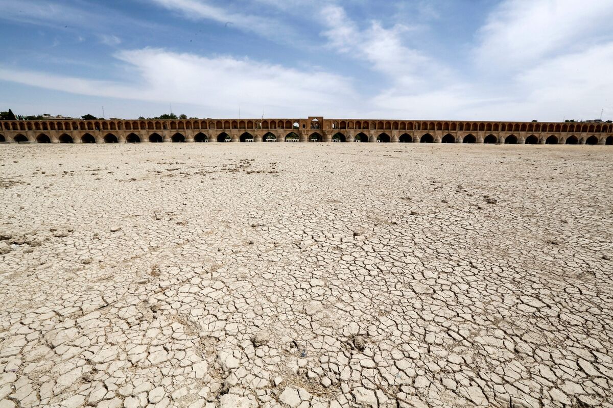 bloomberg.com - Bobby Ghosh - Water Shortages Threaten Iran With Political and Economic Apocalypse