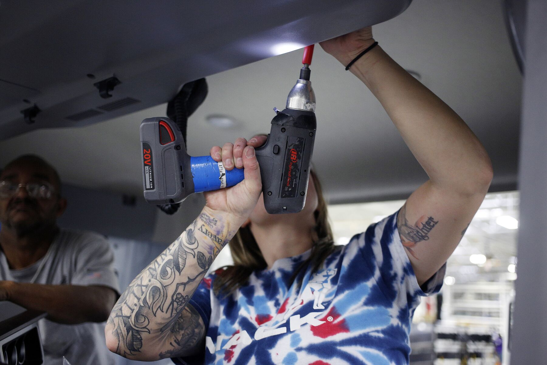 U.S. Northeast Wages Diverge Between New England v Mid Atlantic Bloomberg