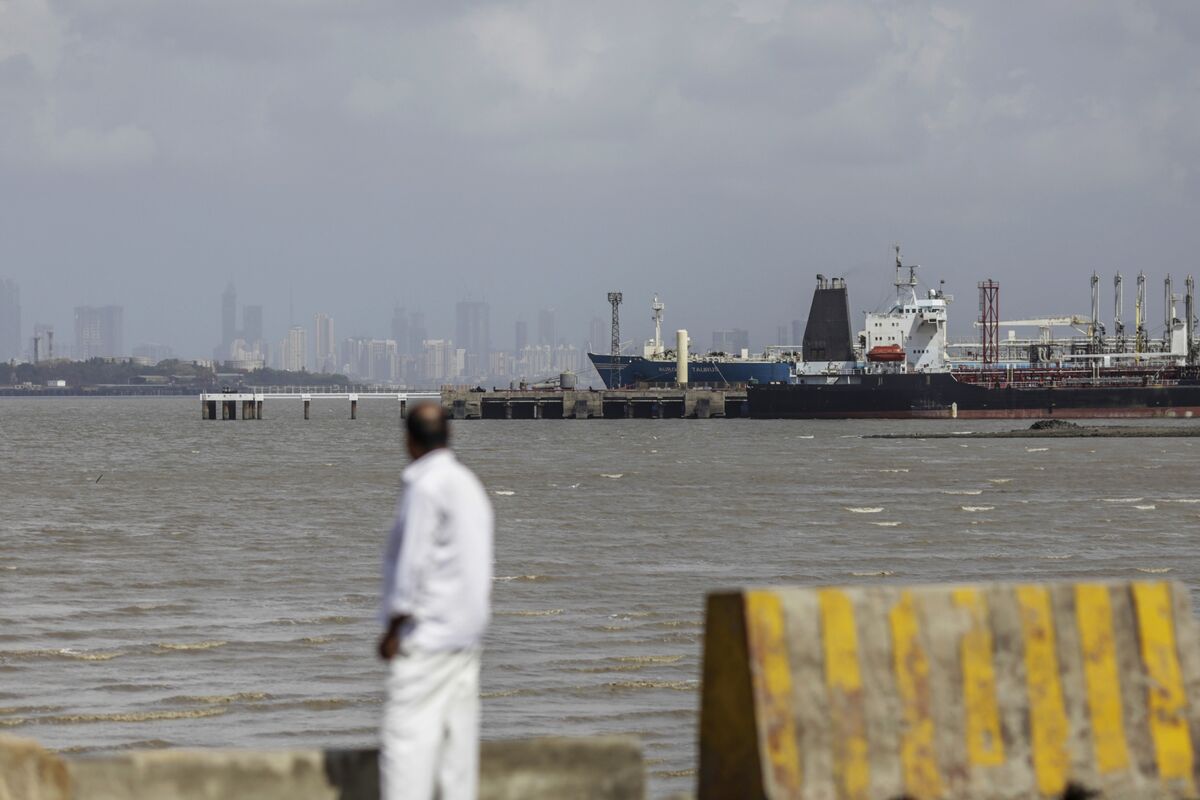 bloomberg.com - Rakesh Sharma - India to Decide on Russia Oil Tanker Insurance Firms in Days