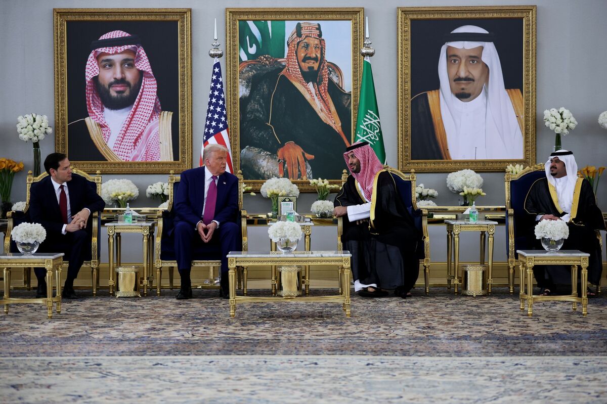 Saudi Arabia, UAE See AI Buildup as Key to Post-Oil Power