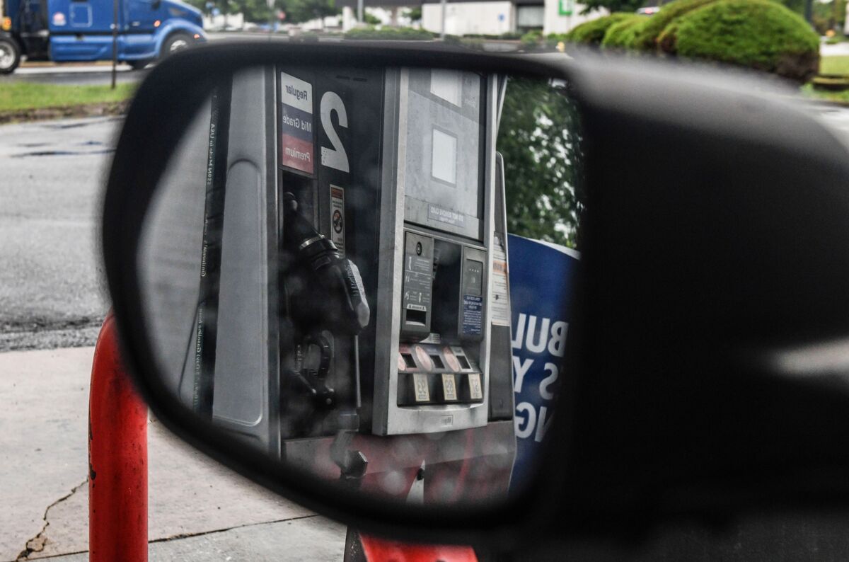 bloomberg.com - Naomi Tajitsu - Vanguard Buys Inflation-Protected Bonds on an Oil-Market Oddity