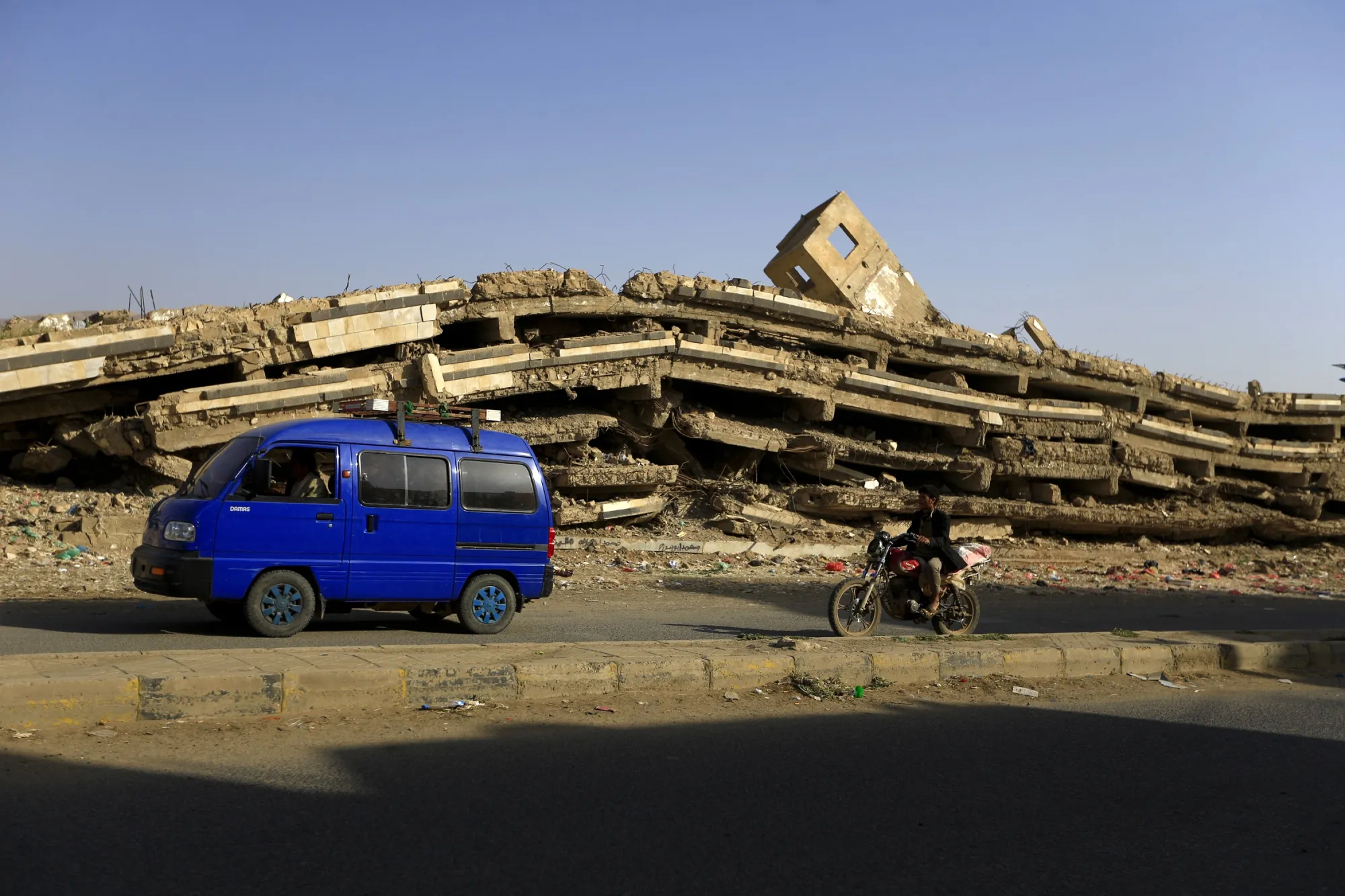 TOPSHOT-YEMEN-CONFLICT