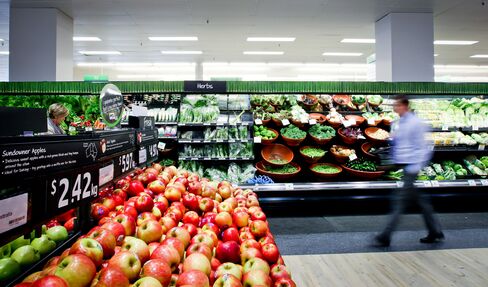 Woolworths Plans to Sell Electronics Unit