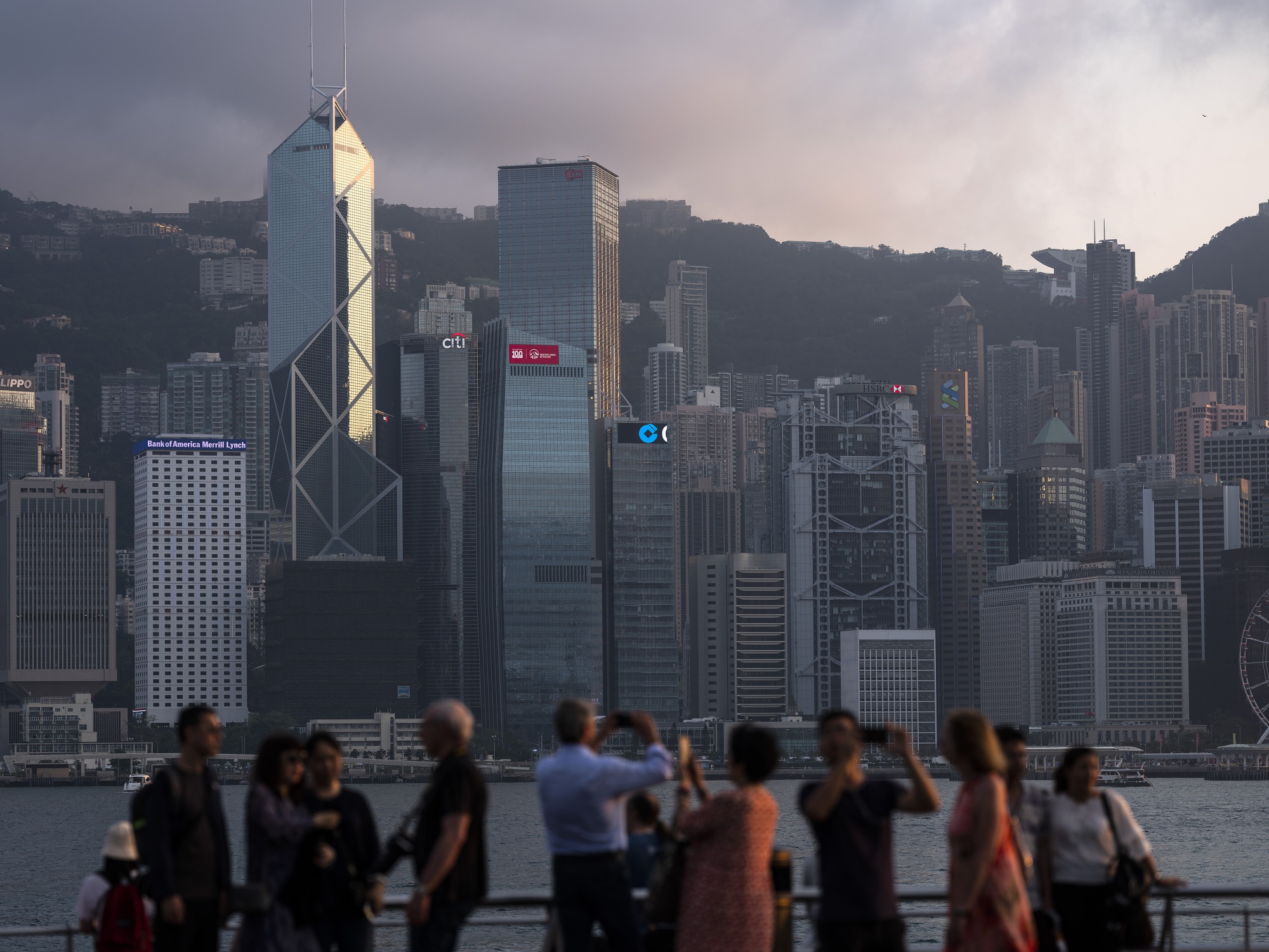 Hong Kong Should Give Residents $1,287 To Spur Demand, KPMG Says ...