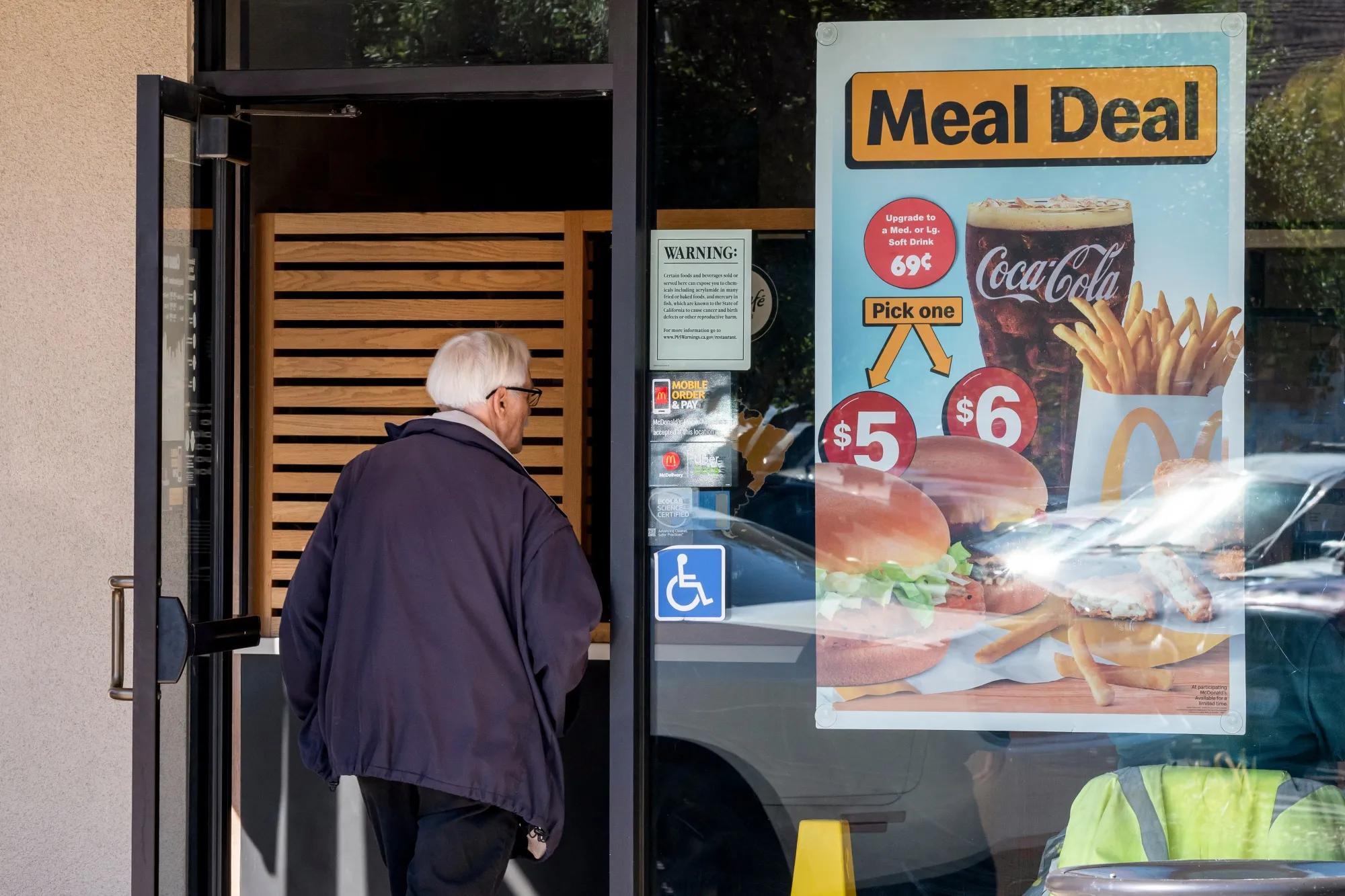 A&nbsp;McDonald's restaurant in Hercules, California.