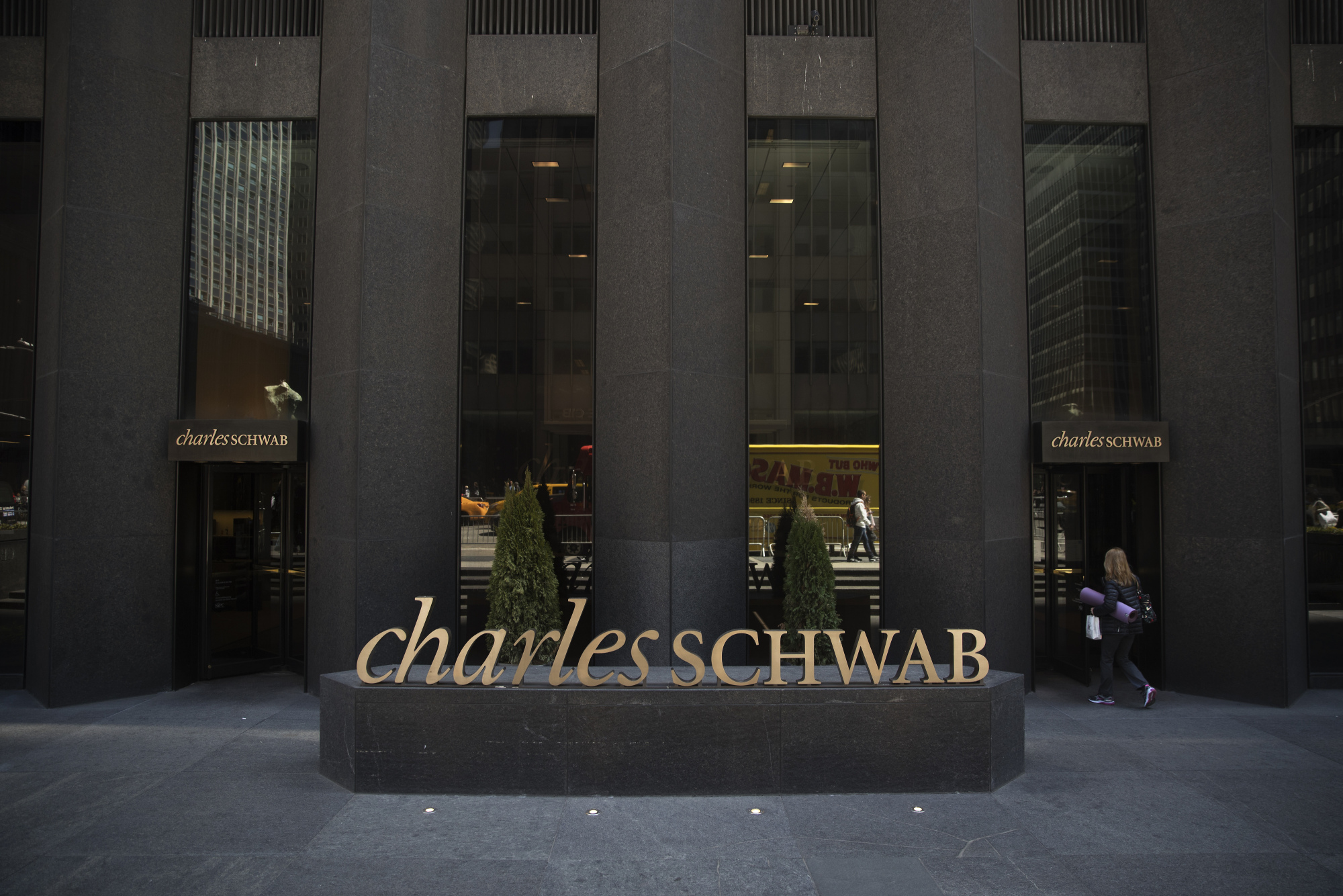 Browse thousands of Charles Schwab Headquarters images for design  inspiration