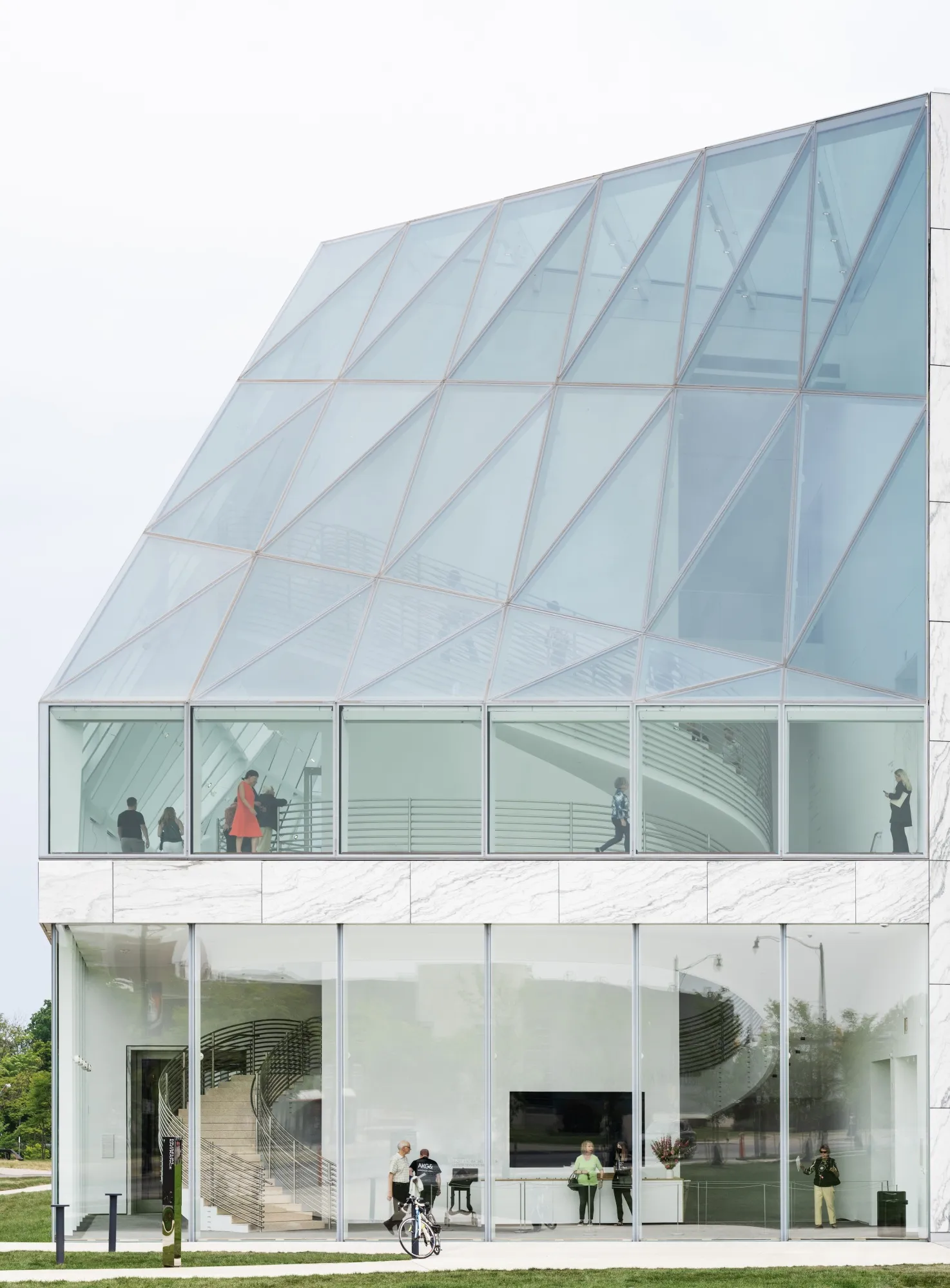 Albright-Knox Art Gallery Reopens as Buffalo AKG Art Museum