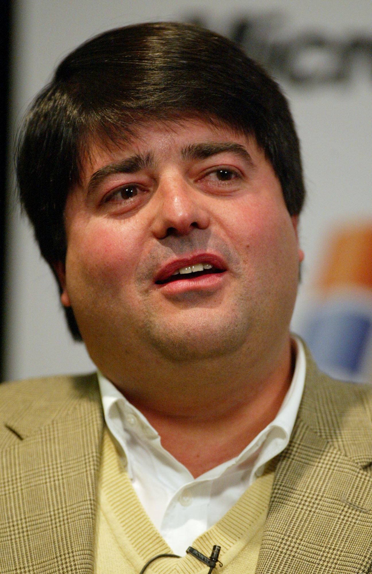 Family Office dos Moreira Salles aumenta ativos para R$ 54 bi - Bloomberg