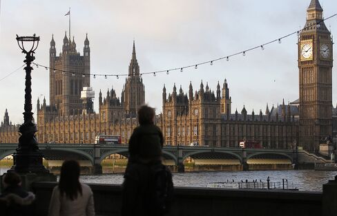 London Marathoners Won’t Quit as Sports World Reviews Security