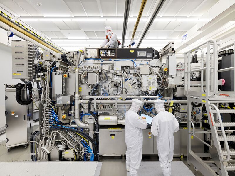 ASML Cleanroon Assembly
