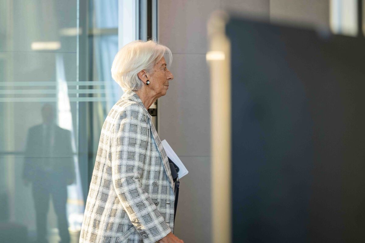Contest to Lead ECB Begins as Lagarde Bows Out