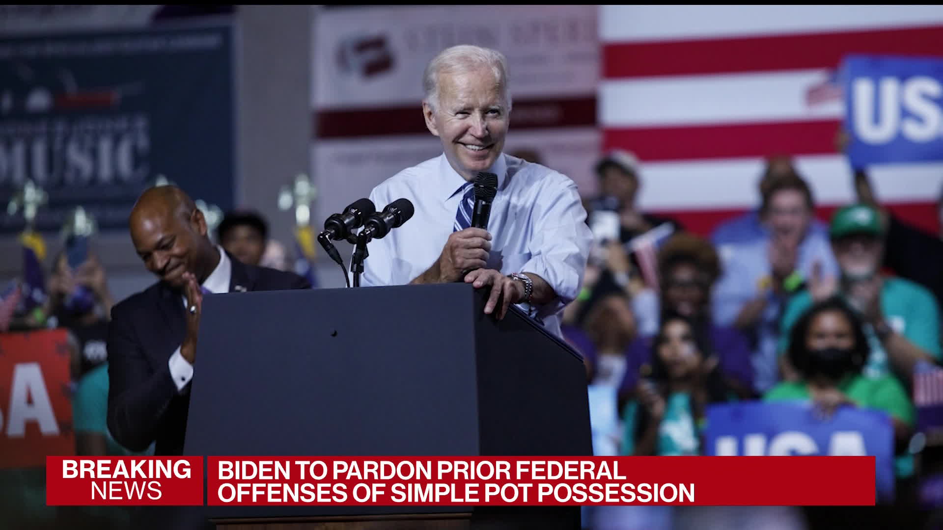 Watch Biden Pardons Thousands For Simple Marijuana Possession - Bloomberg