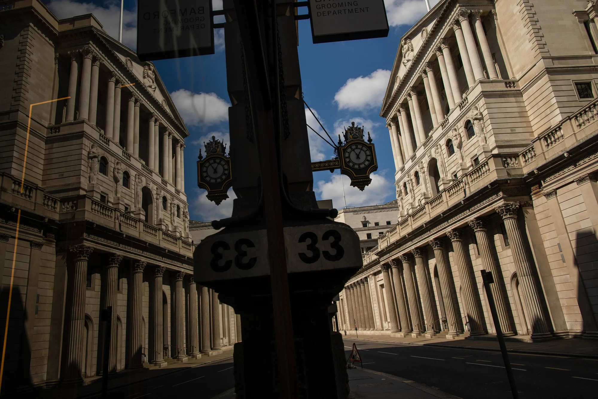Bank of England Weighs Up What to Throw Next at Virus Misery