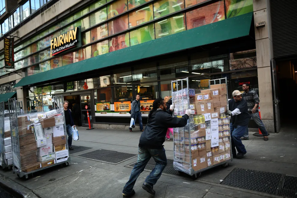 Fairway Group Jumps in Trading After Pricing IPO Above Range