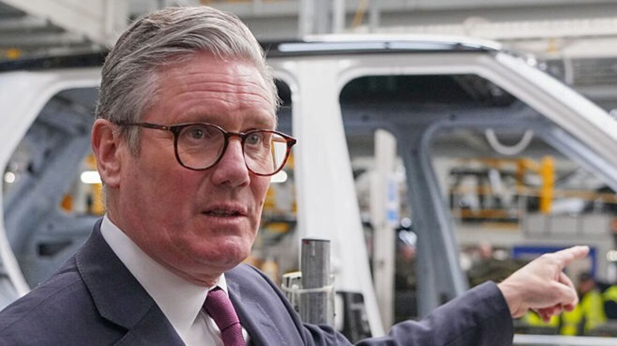 Disappointing UK Growth Adds Pressure on Starmer