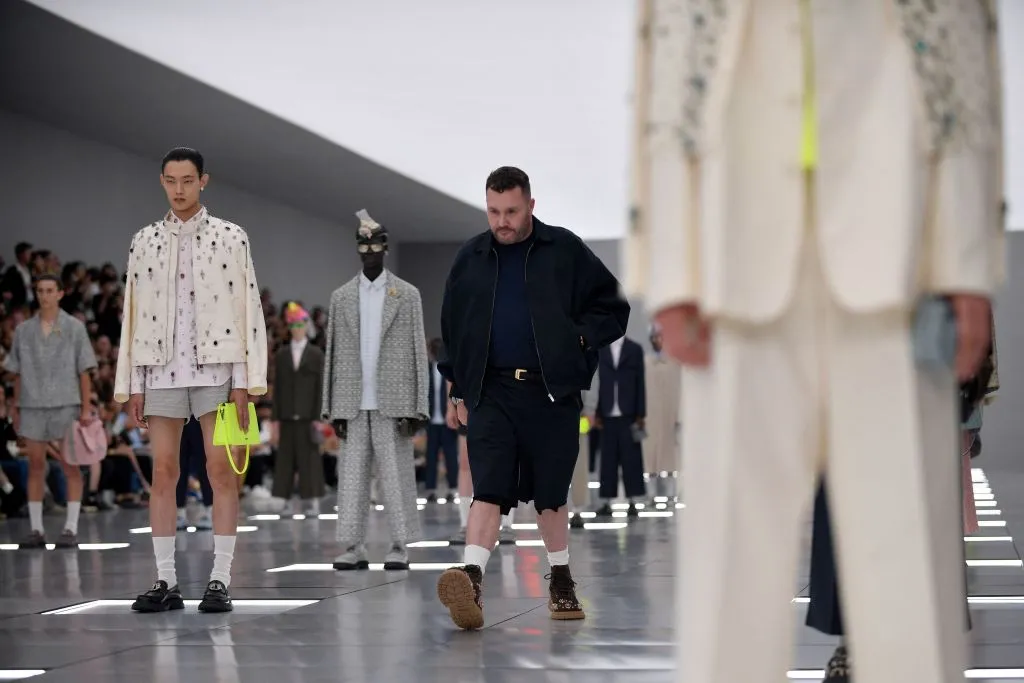 Kim Jones at the end of the Dior Menswear Spring-Summer 2024 show, in Paris.