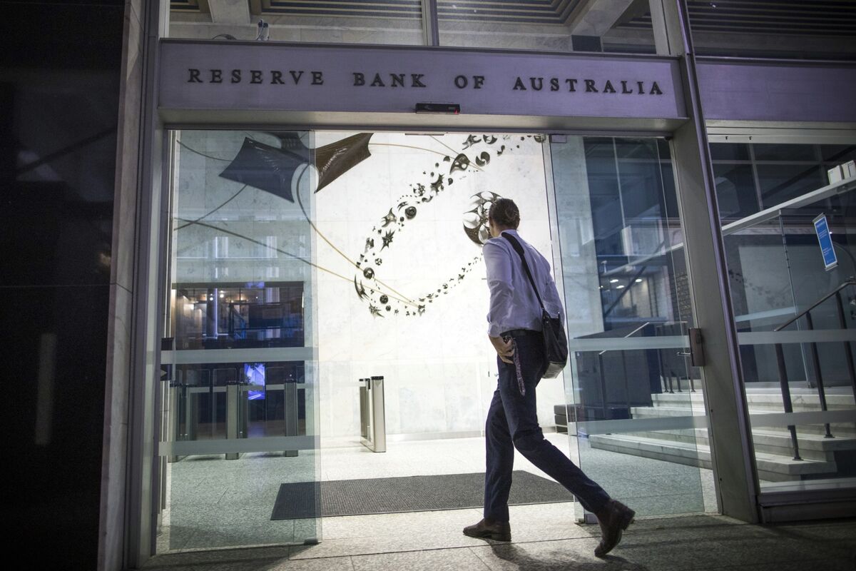 🟪"Trader Australiani Rivedono le Scommesse: Effetti dell'Accordo USA-Cina sul Mercato Monetario"