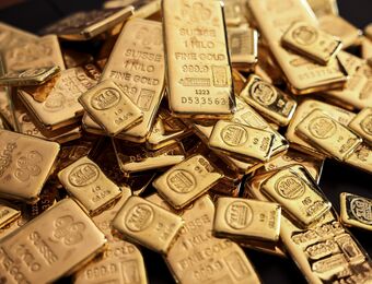 relates to Gold Fluctuates as Investors Turn Focus to Fed Meeting, US Data