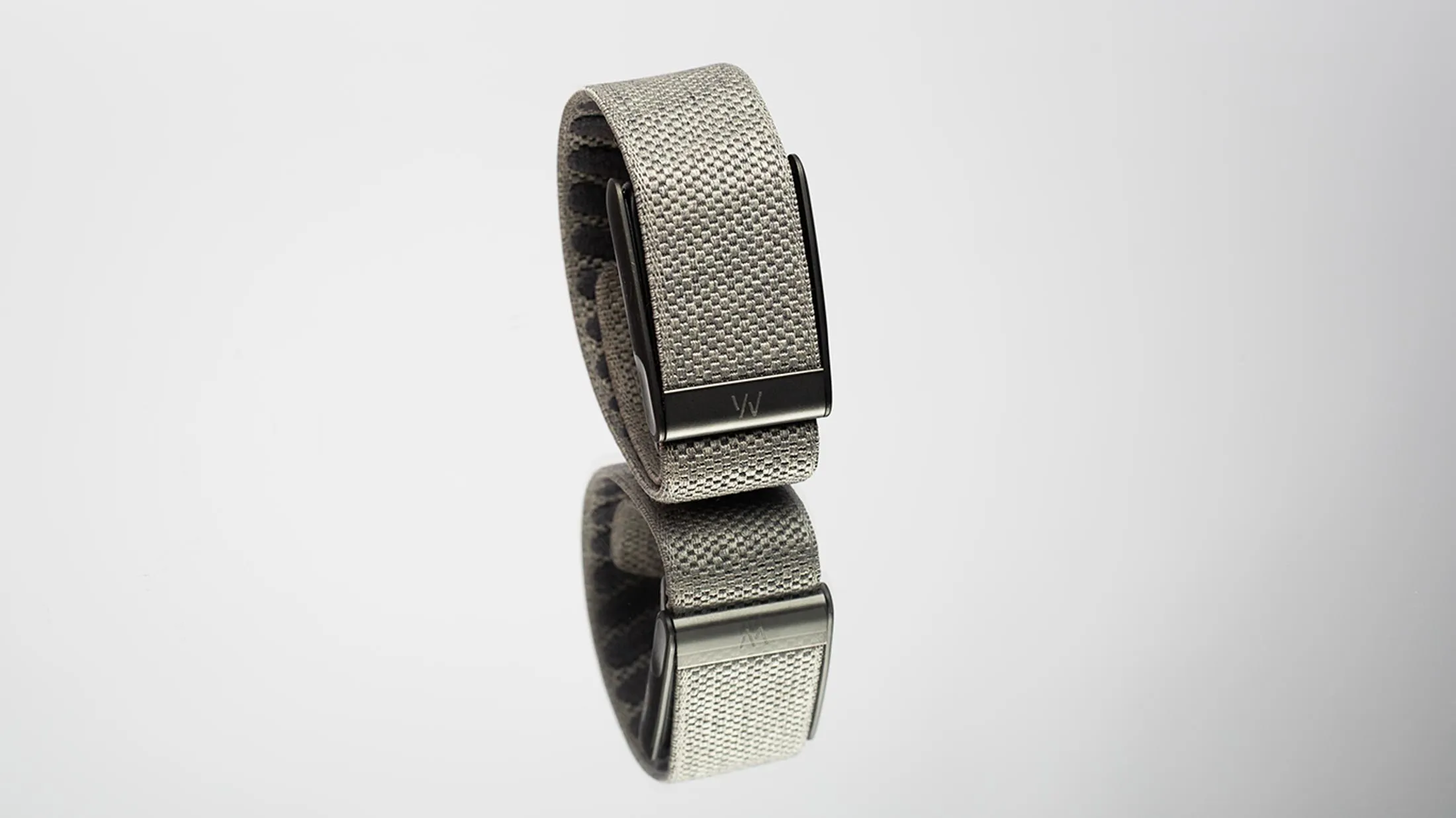 Review: Whoop 5.0, Whoop MG Add ECG, Blood Pressure; Subscription from $199  - Bloomberg