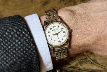 How to Get Your Vintage Timepiece Safely Serviced