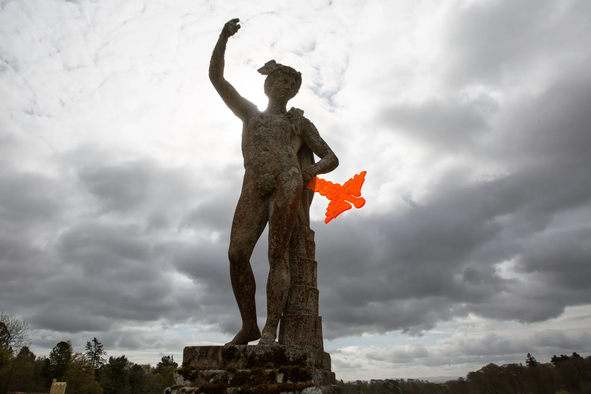 Hermes points the way.