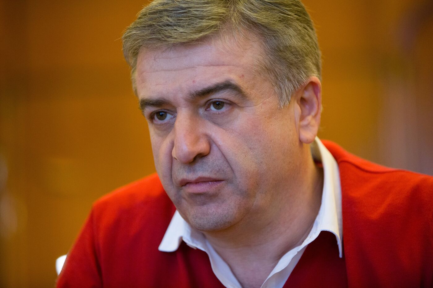 Armenian Economy in Crisis Needs Rapid Change, New Premier Warns ...
