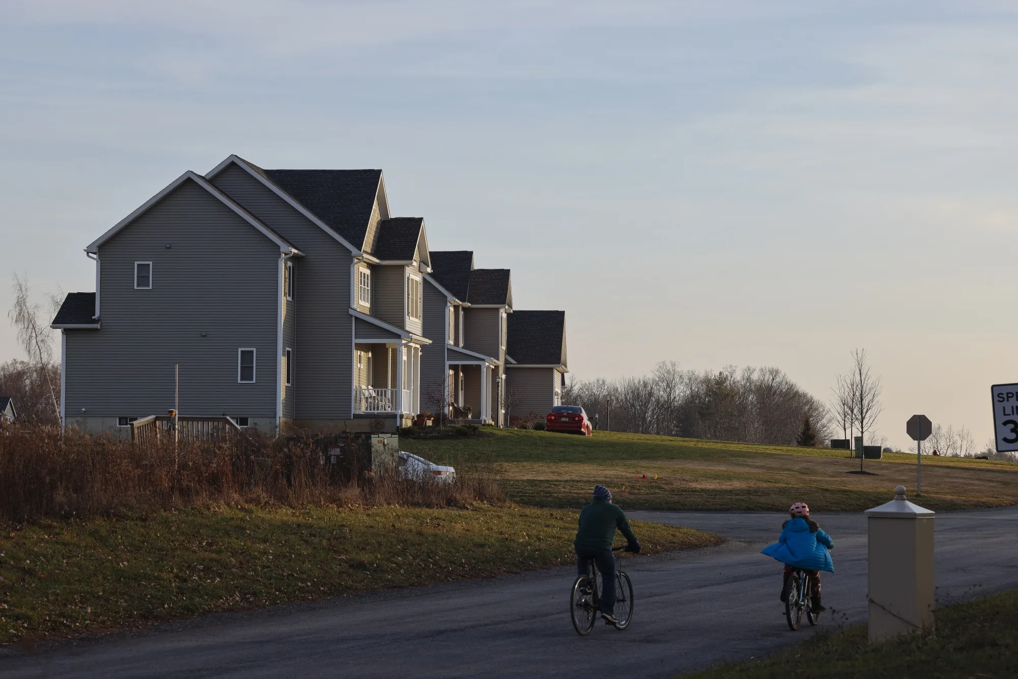Pending home sales declined in all four major U.S. regions.