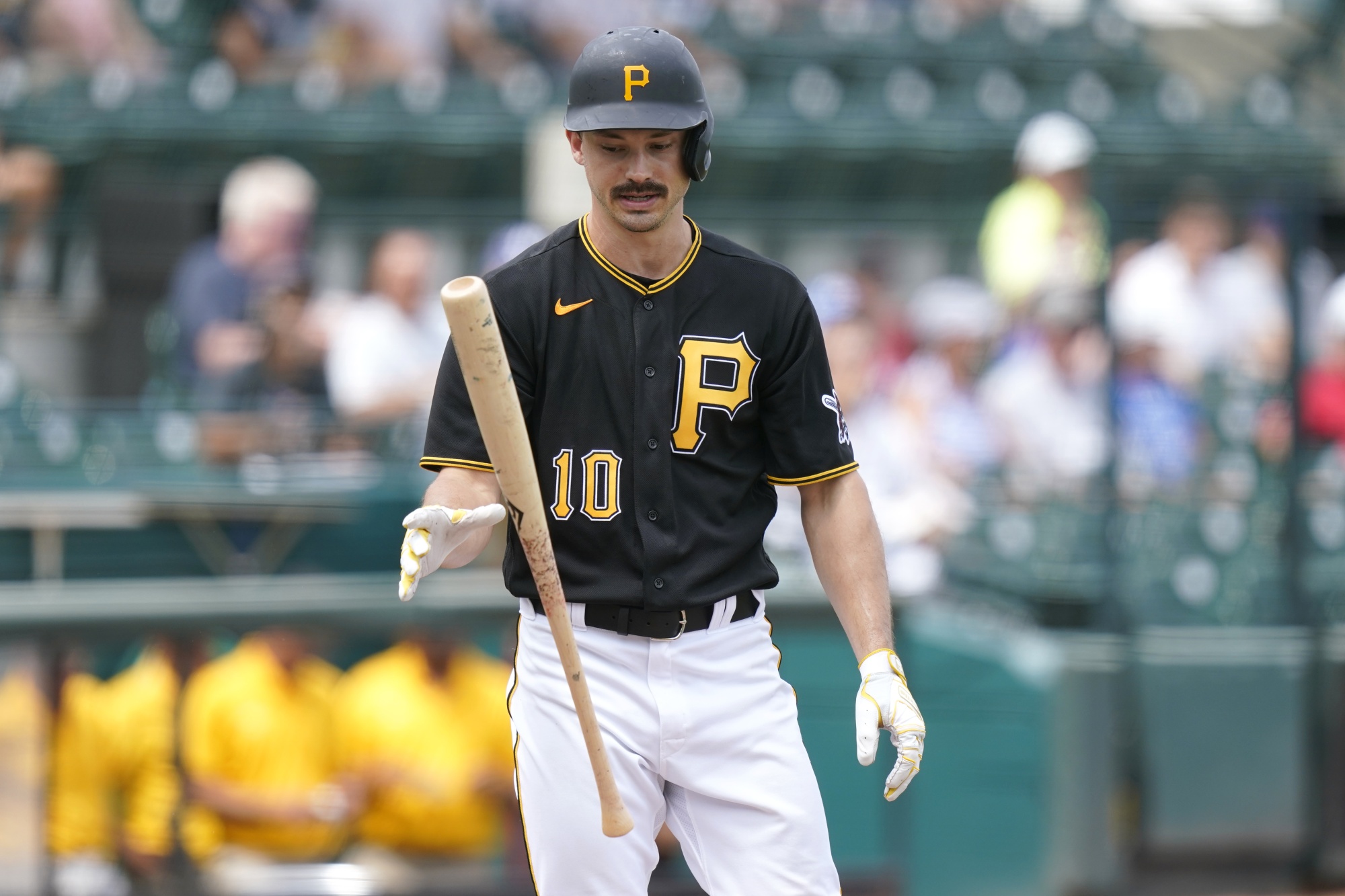 Ranking All the Pittsburgh Pirates Uniforms From Worst To Best