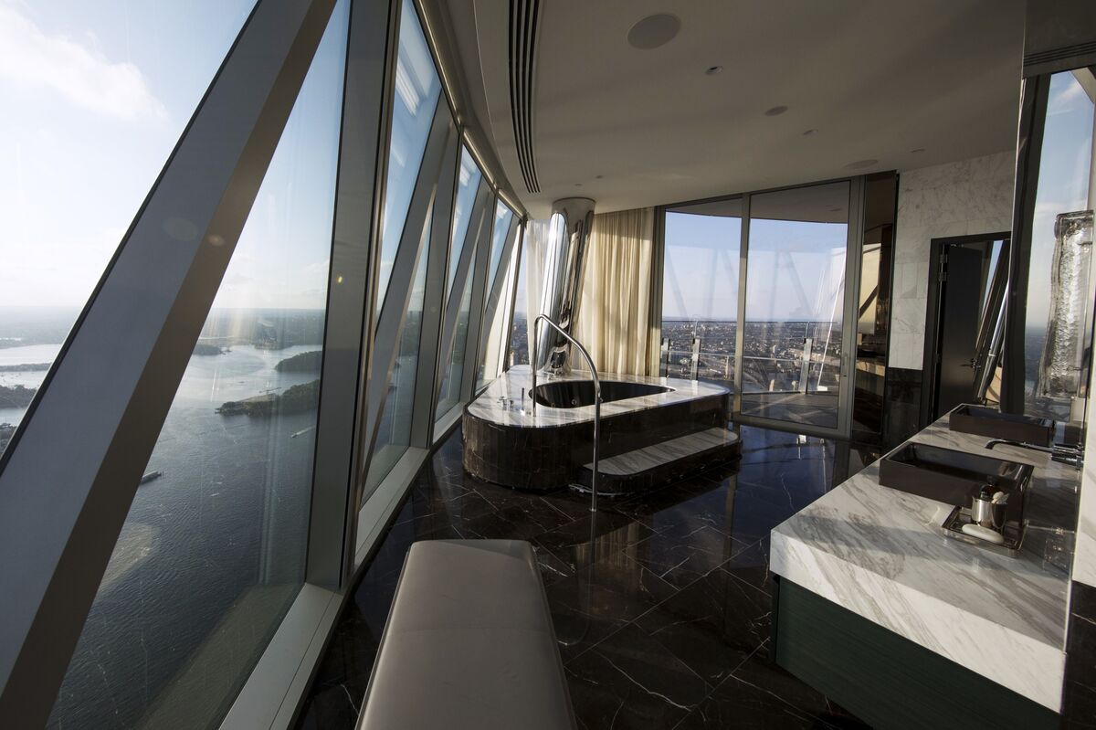 Crown Close to $52 Million Sale of Sydney Penthouse, AFR Says