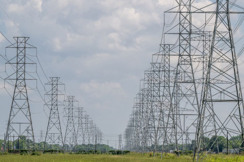 relates to Texas Businesses Have an Incentive to Save Power—and Aid the State’s Electricity Grid