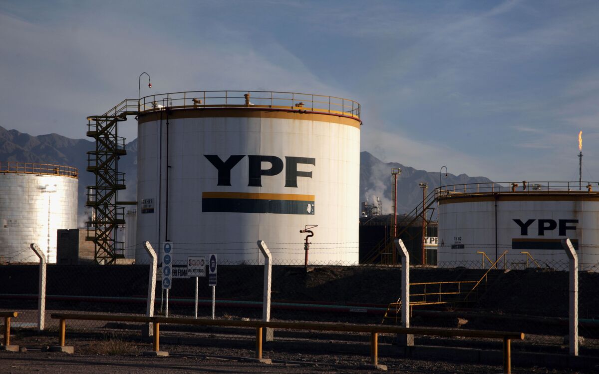 Abu Dhabi’s XRG Is in Talks to Invest in Argentina LNG Project