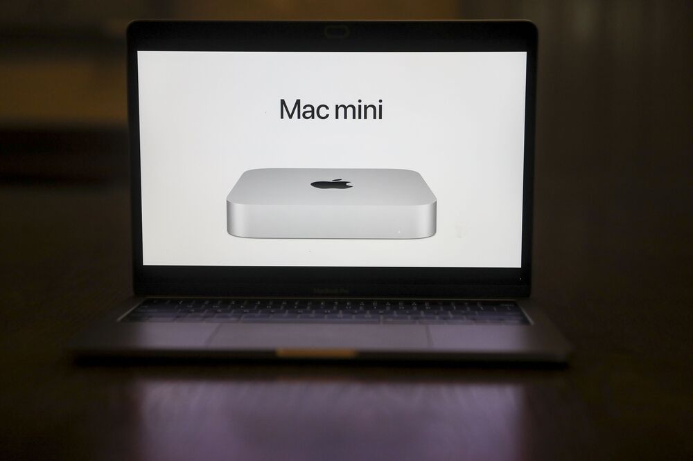 アップル、過去最小デスクトップMac miniを準備－ＡＩ重視戦略の一環 - Bloomberg