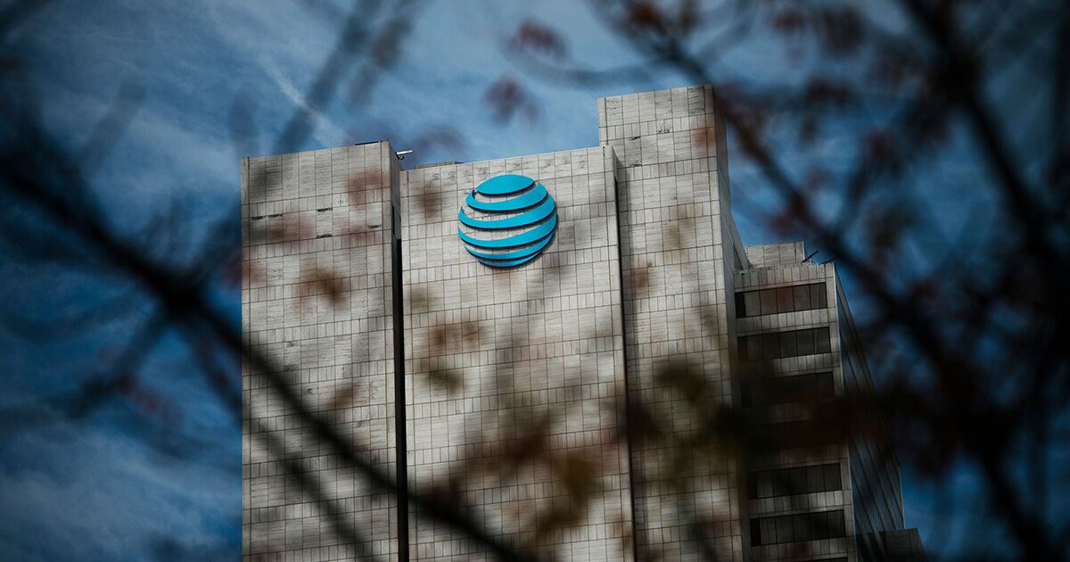 AT&T ReturntoOffice Plan Feels Like Layoffs to Some Managers Bloomberg