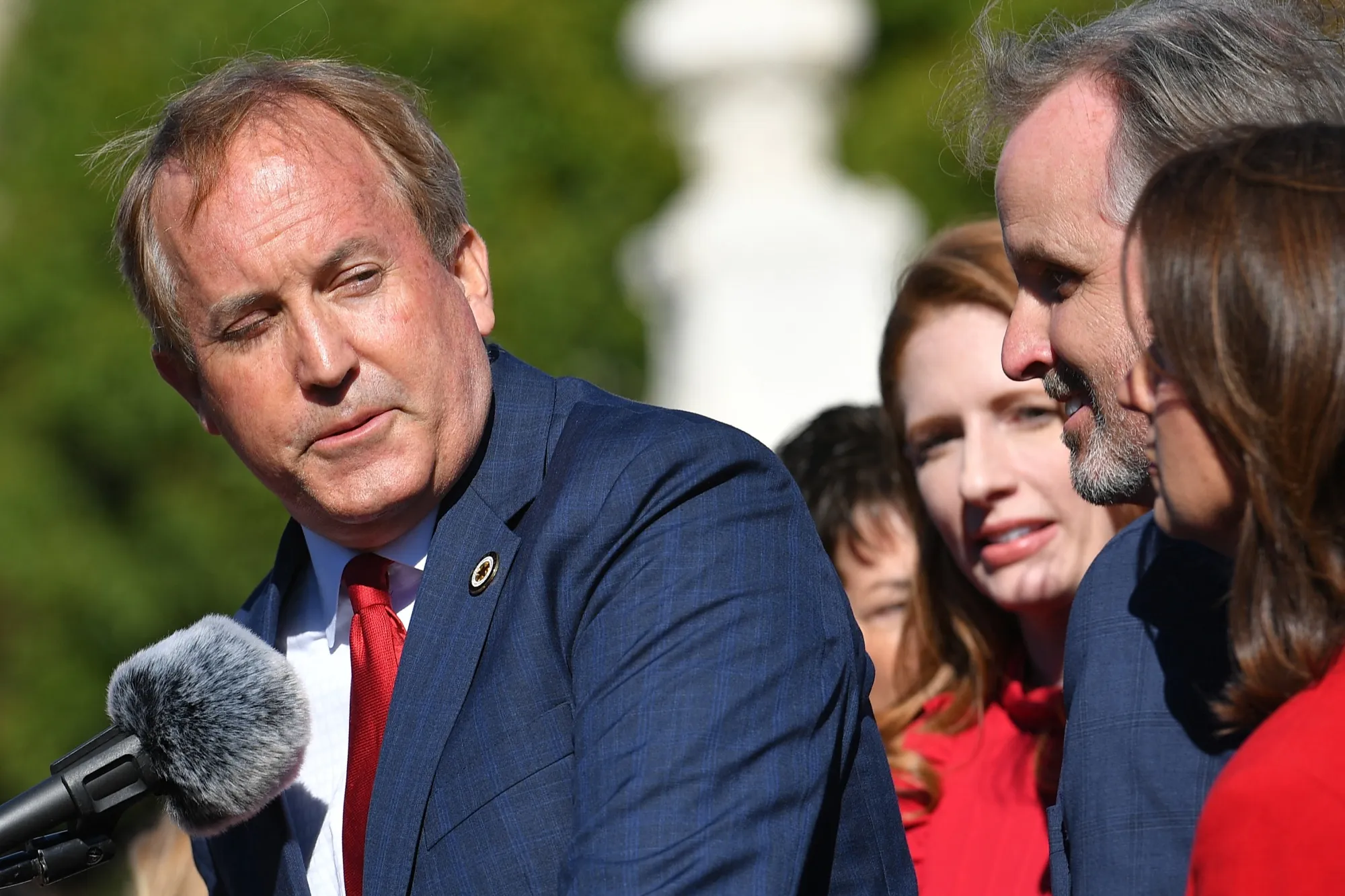Ken Paxton&nbsp;