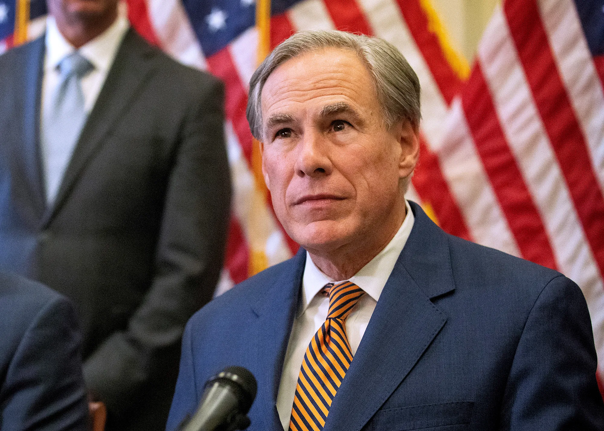 Texas Supreme Court Allows Gov Abbott Mask Mandate Ban to Remain For ...
