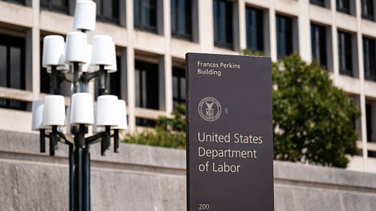 ⚫️ BLOOMBERG: "George Goncalves di MUFG: Il mercato del lavoro USA peggiorerà prima di migliorare"